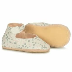 Easy Peasy BLUBLU DANCE Pantoufles / Chaussons Couleur Blanc -Pas Cher Easy Peasy Magasin 18339800 500 C